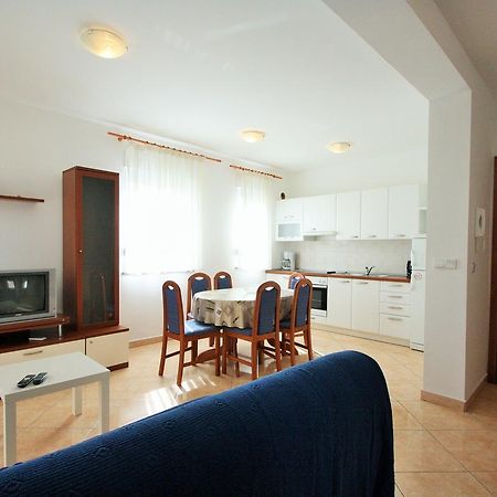Apartment Bilic With Balcony Poreč Extérieur photo