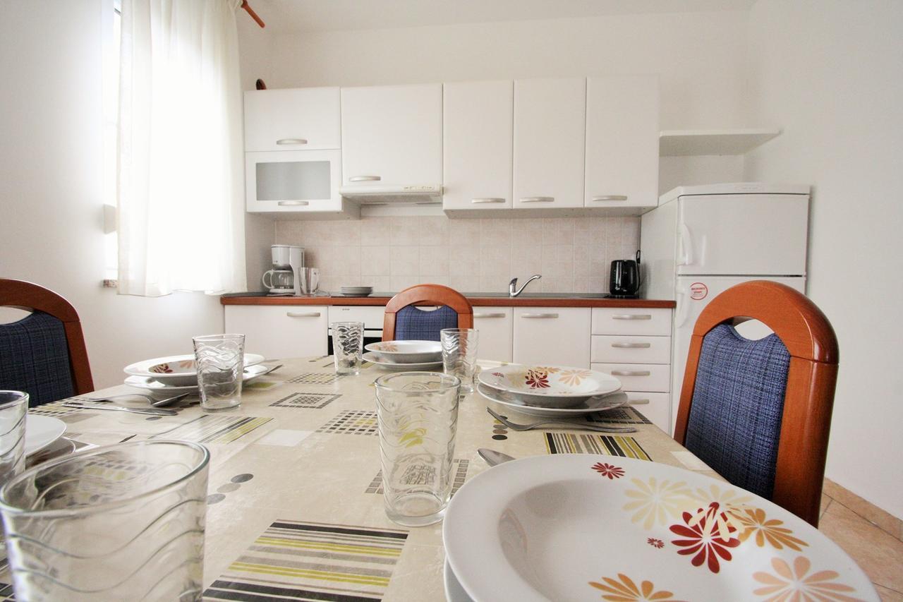 Apartment Bilic With Balcony Poreč Extérieur photo